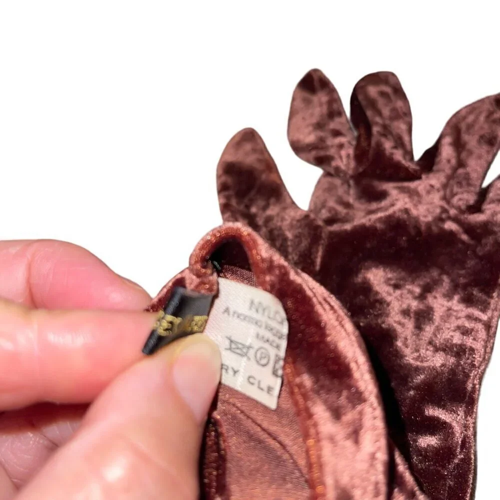 Classiques Entier Vintage 1990s Gloves One Size Brown Crushed Velvet Italy